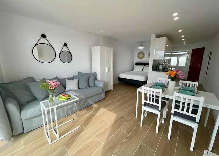 Malibu Park 3078 - Ocean View