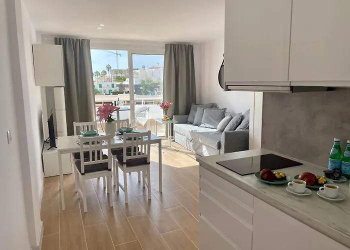 Malibu Park 3078 - Ocean View Apartment